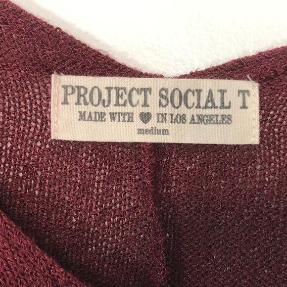 Project Social T Burgundy Textured V-Neck Short Sleeve Top Medium - Picture 3 of 4